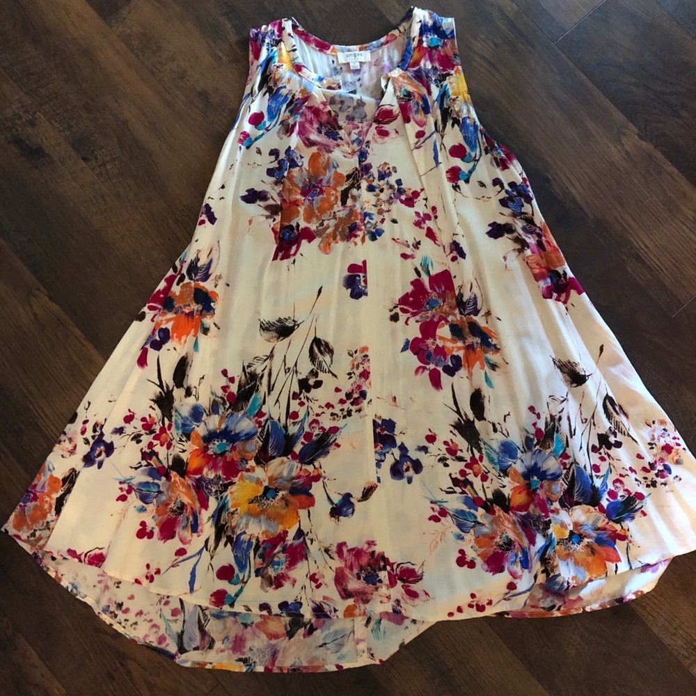 Floral flowy dress